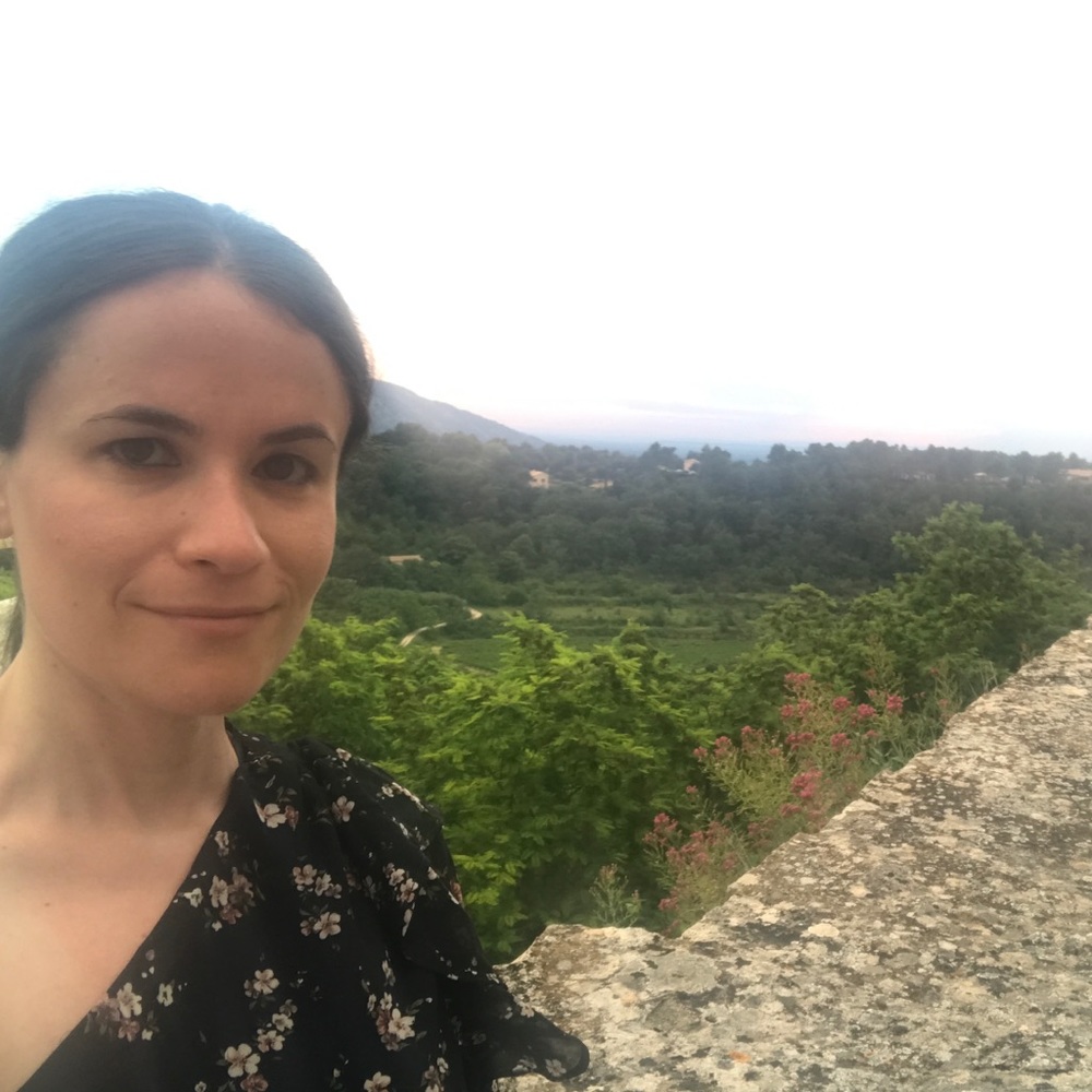 Meet your Posher, Monica